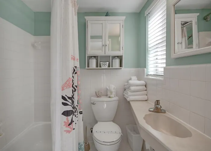 Aparthotel Five Palms Vacation Rentals- Daily - Weekly - Monthly 3*