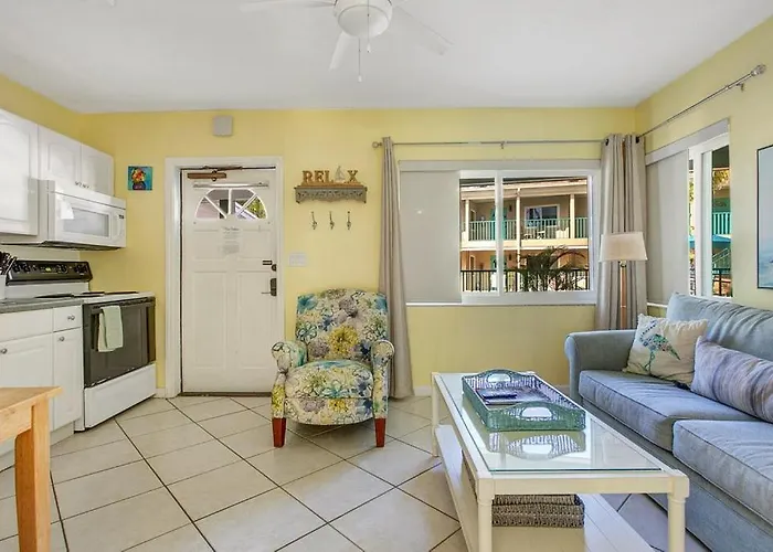Five Palms Vacation Rentals- Daily - Weekly - Monthly Aparthotel 3*