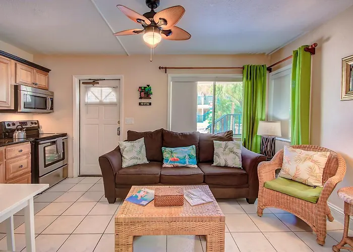 Aparthotel Five Palms Vacation Rentals- Daily - Weekly - Monthly 3*