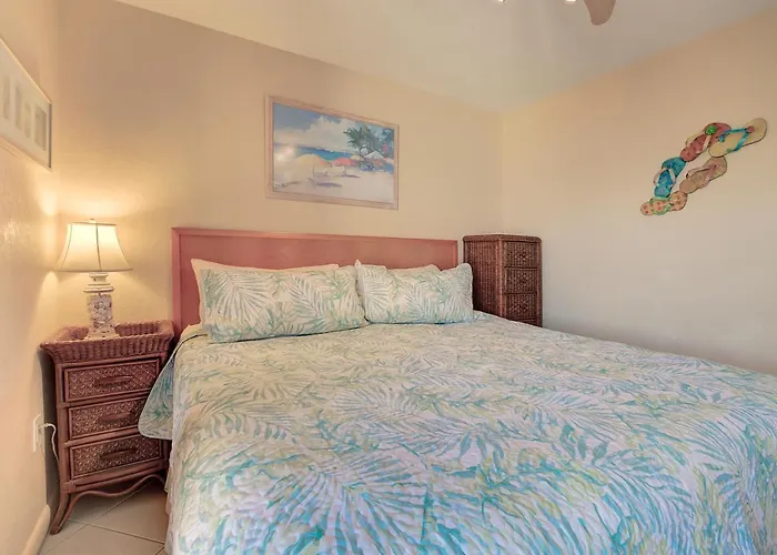 Five Palms Vacation Rentals- Daily - Weekly - Monthly Aparthotel