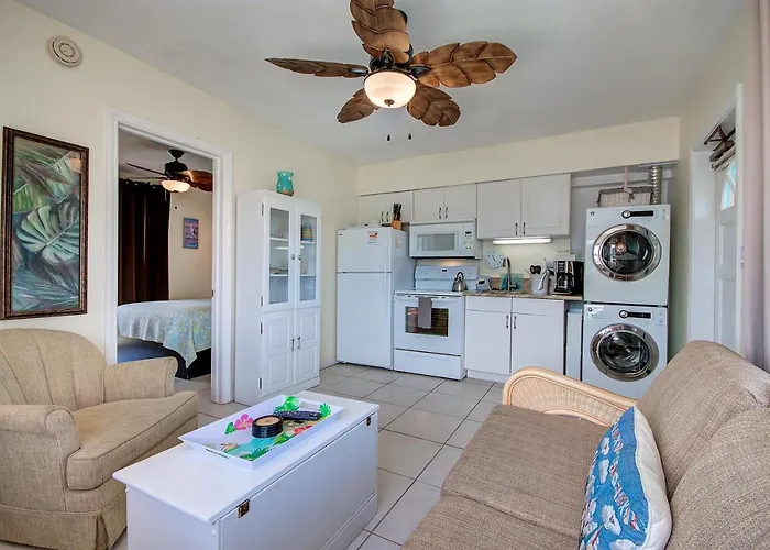 Five Palms Vacation Rentals- Daily - Weekly - Monthly 3*