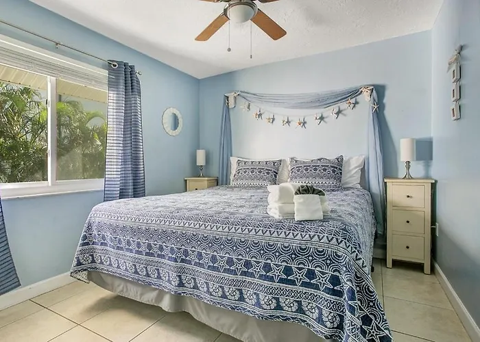 Five Palms Vacation Rentals- Daily - Weekly - Monthly 3*