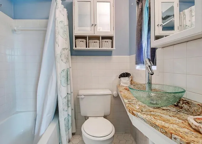 Five Palms Vacation Rentals- Daily - Weekly - Monthly Aparthotel